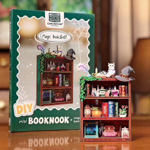 Mini Mini Book Nook: Magic Bookshelf