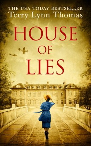 House of Lies (Cat Carlisle, Book 3)