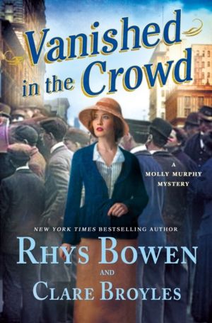 Vanished in the Crowd - A Molly Murphy Mystery