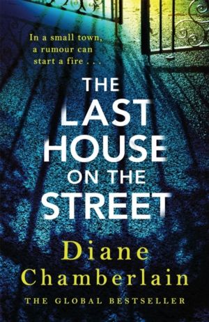 The Last House on the Street: A gripping, moving story of family secrets fr