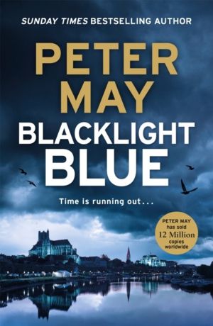 Blacklight Blue - A suspenseful, race against time to crack a cold-case (Th